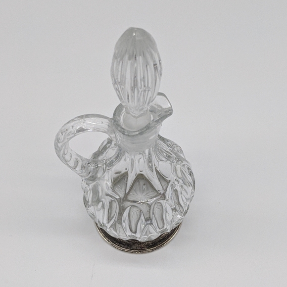 Antique lead crystal sterling silver decanter - Picture 2 of 6